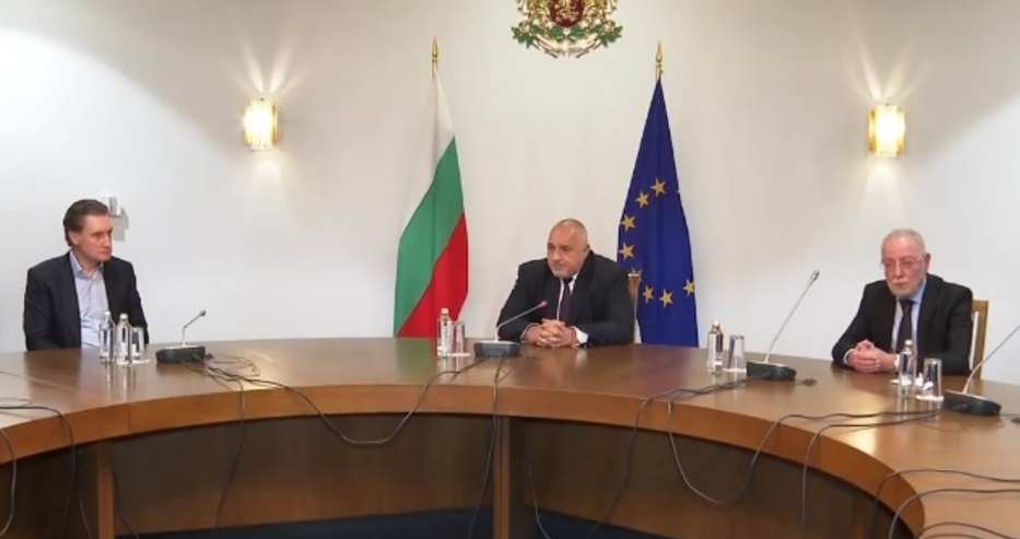 Борисов към работодатели: Ако продължим да управляваме, до 2 години може да приемем и еврото