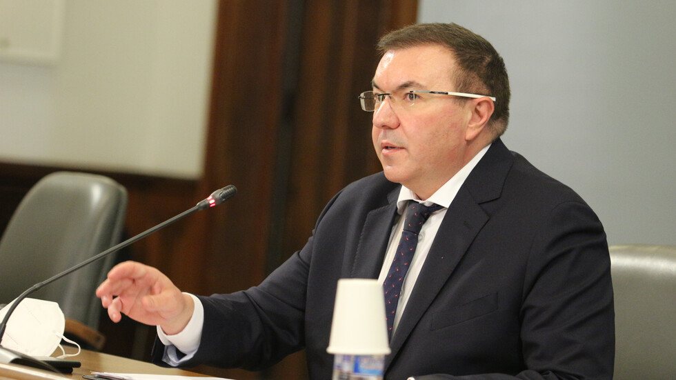 Последни новини Извънредно! Министър Ангелов обяви тотален локдаун в цялата страна