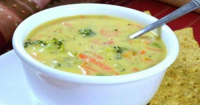Две вкусни детокс супи, които ще ви помогнат да отслабнете и да прочистите организма си