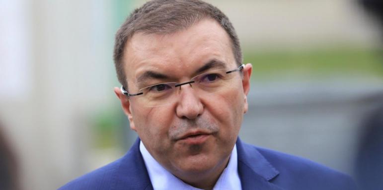 Ново затваряне? Изявление на здравния министър