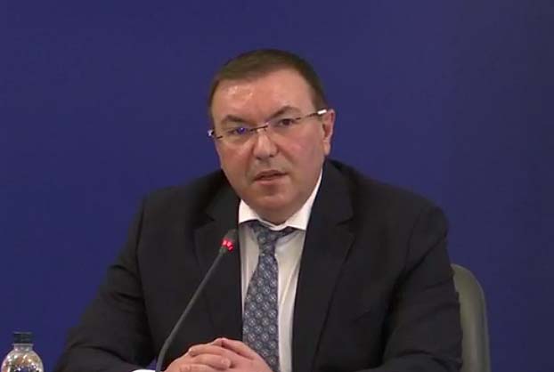 МЗ: Само 7 дни карантина срещу два PCR-а