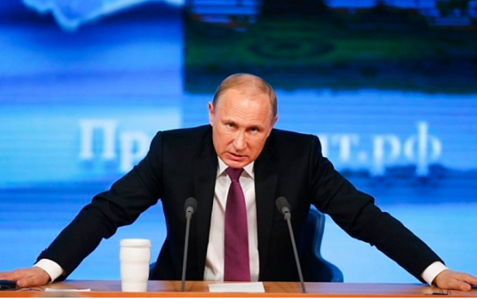 Цяла Русия излиза в платен отпуск по заповед на Путин. Въвежда се и кредитна ваканция