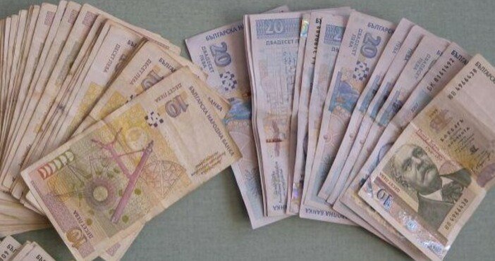 “Телеграф“: 47 лв. майчински надбавки средно на ден вземат родителите на бебета до годинка