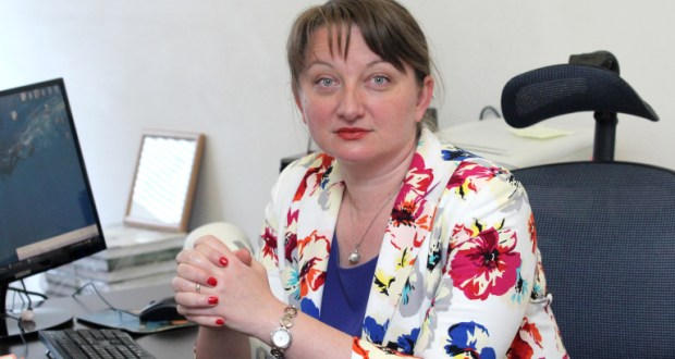 Деница Сачева попари новината за вдигането на пенсиите: Пари няма!