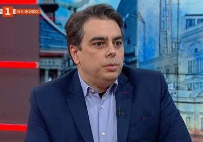 Борисов към Асен Василев: Рядко неграмотен си