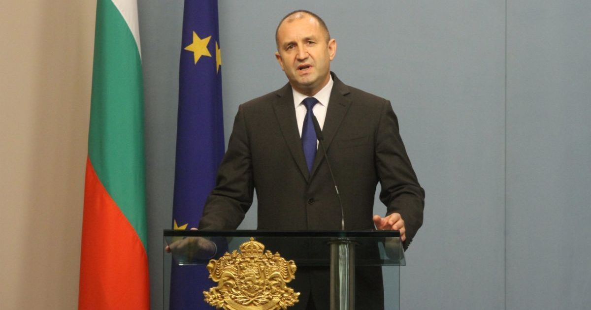 Радев: Най-късно до петък ще връча третия мандат