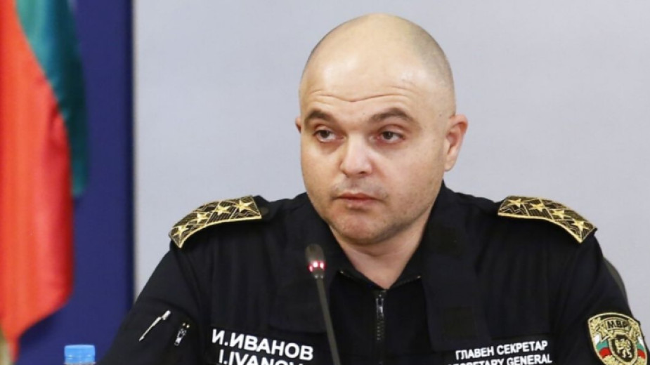 Последни новини Бунт в столична община заради назначението на Ивайло Иванов. Мнозинството спаси Фандъкова от Изслушване