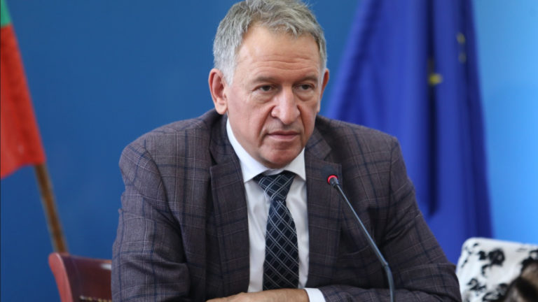 До 5 години затвор и 50 хил. лв. глоба за грубо погазване на новите мерки със “заления сертификат”