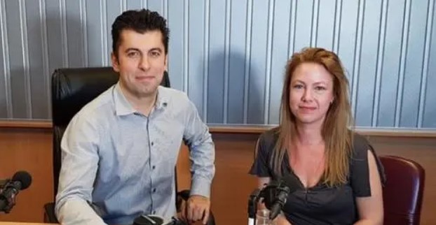 Последни новини Ето го и луксозният палат, в който се шири Кирил Петков в София