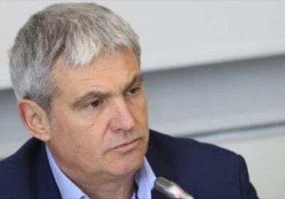 Предложение: Средна заплата – 2 400 лева, а пенсията – 865