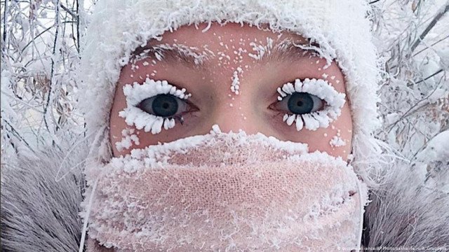 Задават се сибирски студ и сняг до дни ИНФОГРАФИКИ