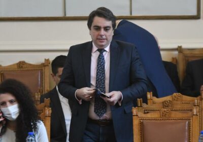 Асен Василев с извънредно изявление за цяла България