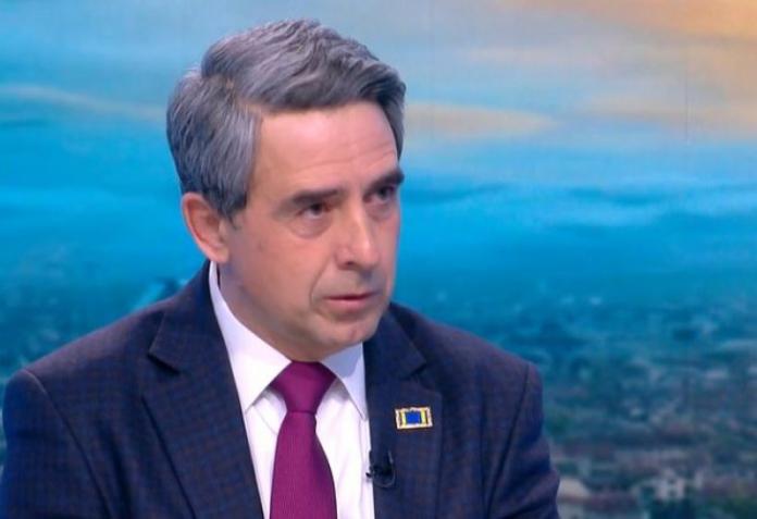 Последни новини Плевнелиев срази Радев и Петков и каза какво би направил за Украйна, ако сега беше президент