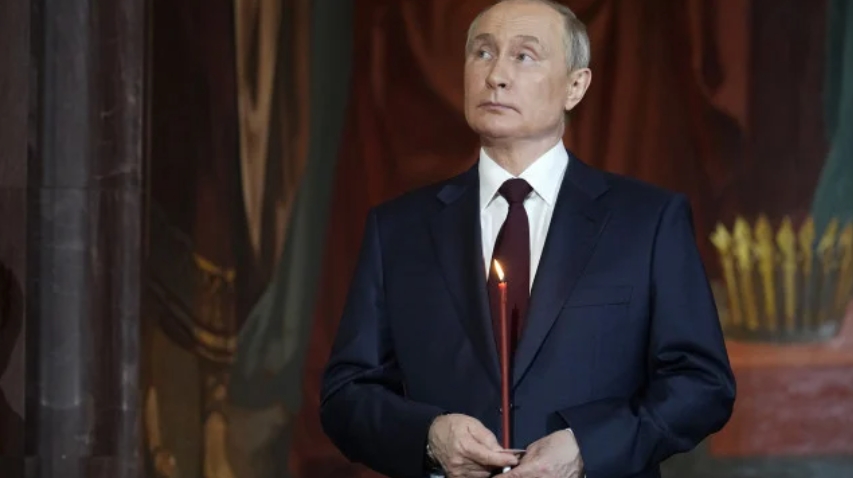 Руският президент Путин отиде на великденска служба, светът гневен