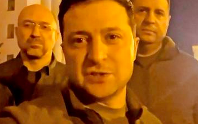Последни новини Кирил Петков в извънреден разговор със Зеленски: Нещо се случва, украинският външен министър идва в България