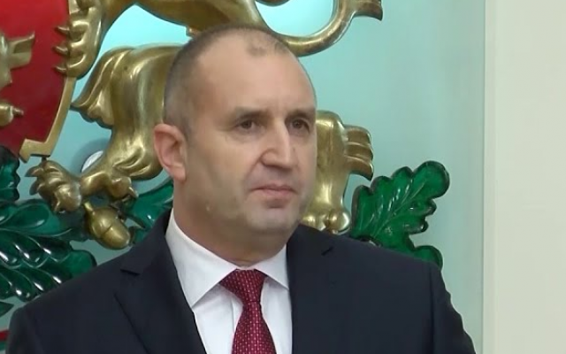Само преди 2 мин президентът Радев стъписа цял свят с прогнозата си за Украйна, много лошо