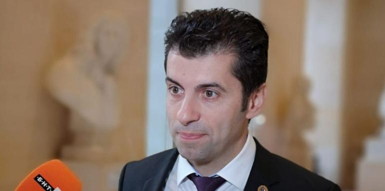 Последни новини Петър Бояджиев: Добро момче е Кирил Петков, ама не разбира нищо от политика. Не знае как се общува с обществото