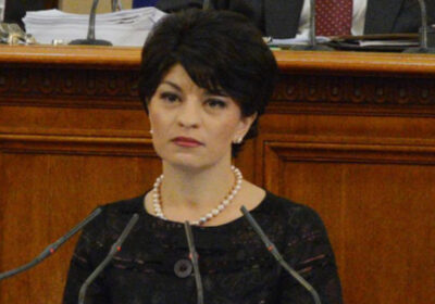 Десислава Атанасова: “Ако ГЕРБ беше във властта, кризите нямаше да се случат”