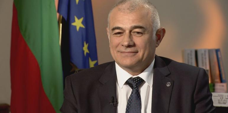 Последни новини Гьоков с 3 подаръка за пенсионерите. Вдига парите и тавана
