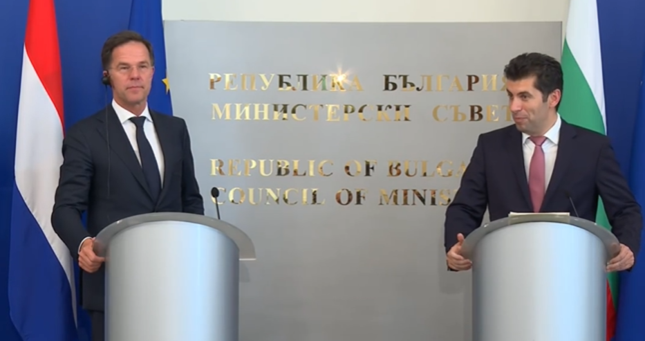 Премиерът на Нидерландия: Кирил Петков се бори с корупцията и модернизира България