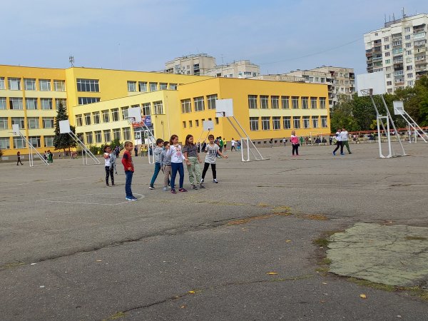 Затваряне на училища заради скъпия ток ?