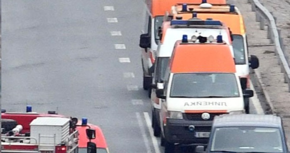 Млад варненец спря да помага в катастрофа край пътя и загина