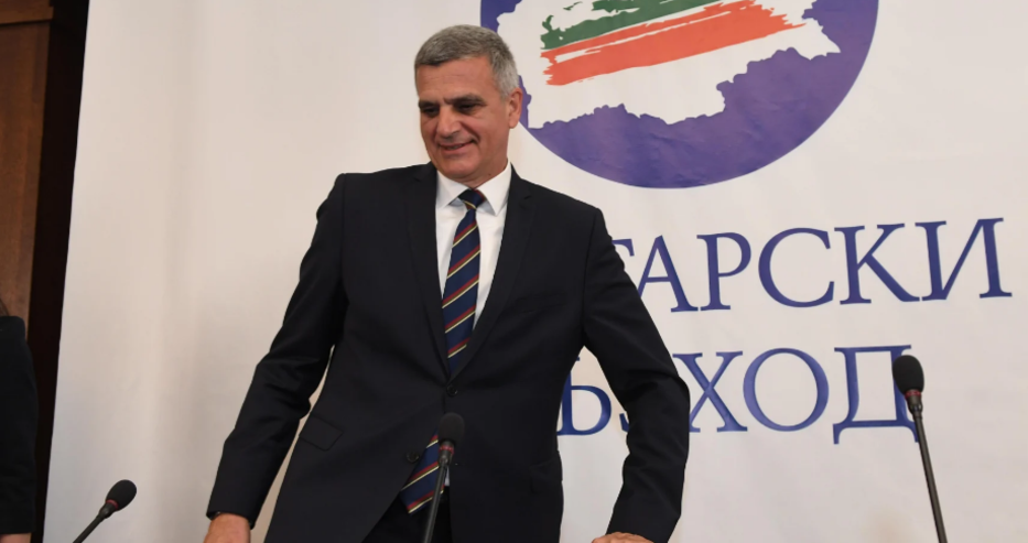 Голям удар за Стефан Янев