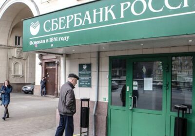 Руски фирми вдигат заплати на поразия