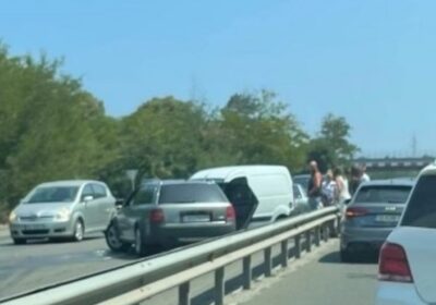 Бясна гонка с полицията в насрещото на пътя Созопол - Бургас, много катастрофи