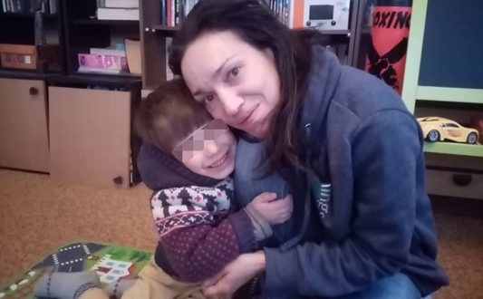 Съдът върна на Галя родения вкъщи Буда, той вече се казва Атанас и има ЕГН