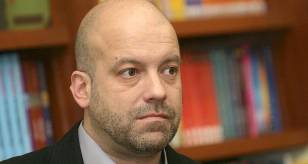 Мрежата гръмна: Заплатата на Иво Сиромахов на месец е…