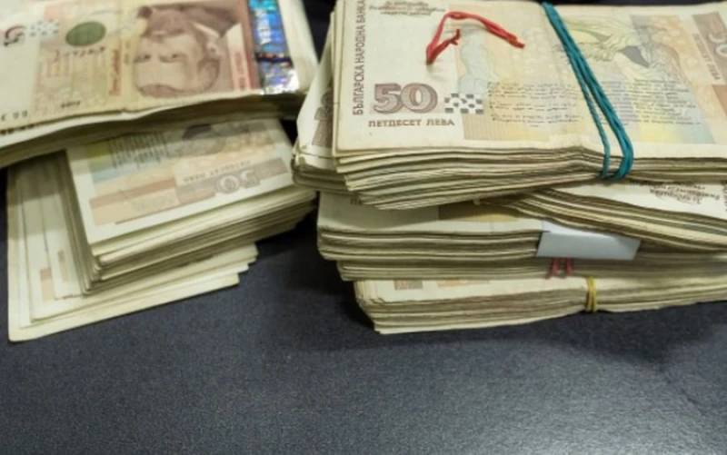 Счетоводителка успя да присвои почти 1.7 млн. лв., сега ще полежи доста в затвора