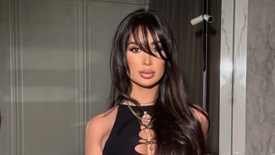 Атиджа стана като Джей Ло