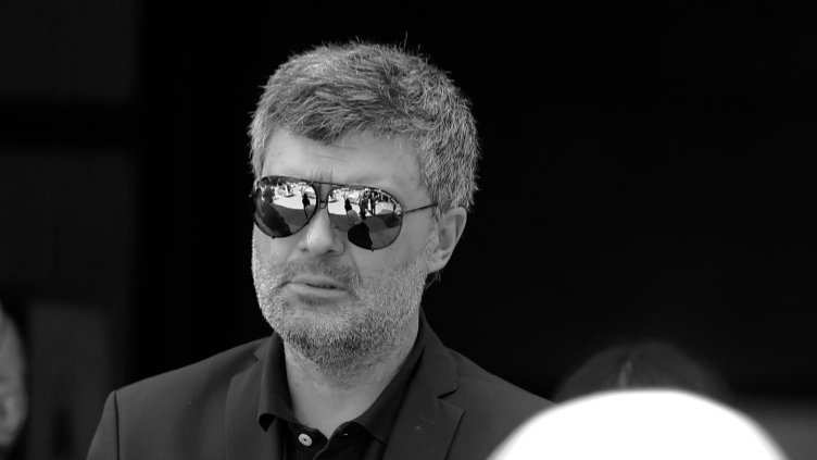 Внезапно почина Тодор Славков