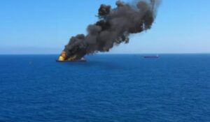 Риболовен кораб е атакуван в Черно море, има загинал и четирима ранени