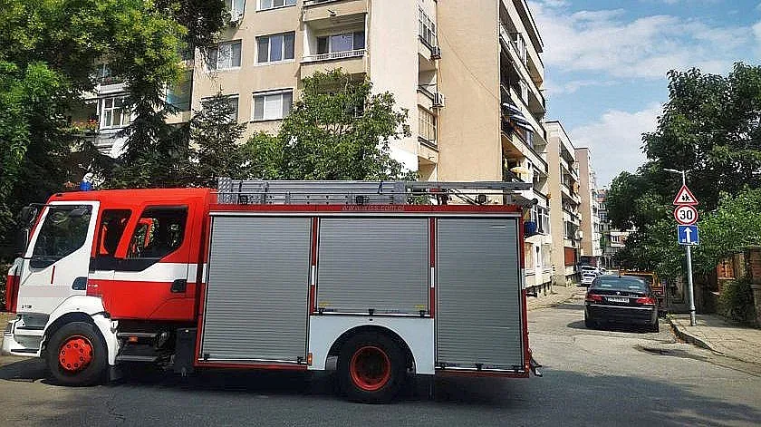 Пожар в жилище взе жертва. Фатален край след битка за живот