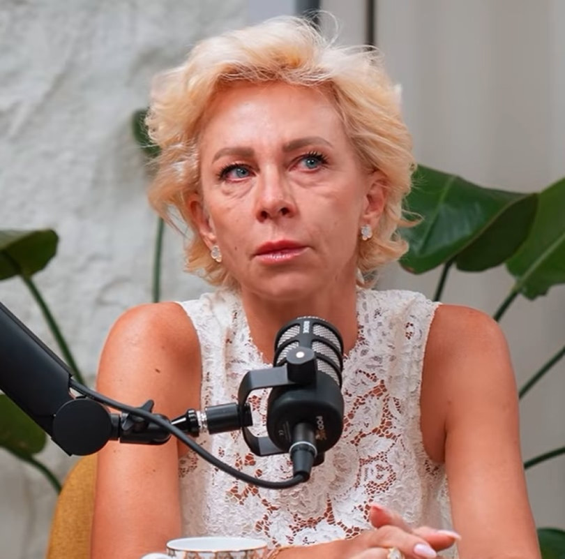 Нана: Рева пред болницата, изпадам в жестоки кризи -
