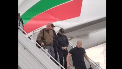 Екстрадираха инфлуенсъра Стоян Колев от Испания: Пристигна с белезници в България (Видео)